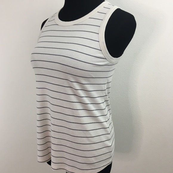 Old Navy | Tank Top - Picture 2 of 7